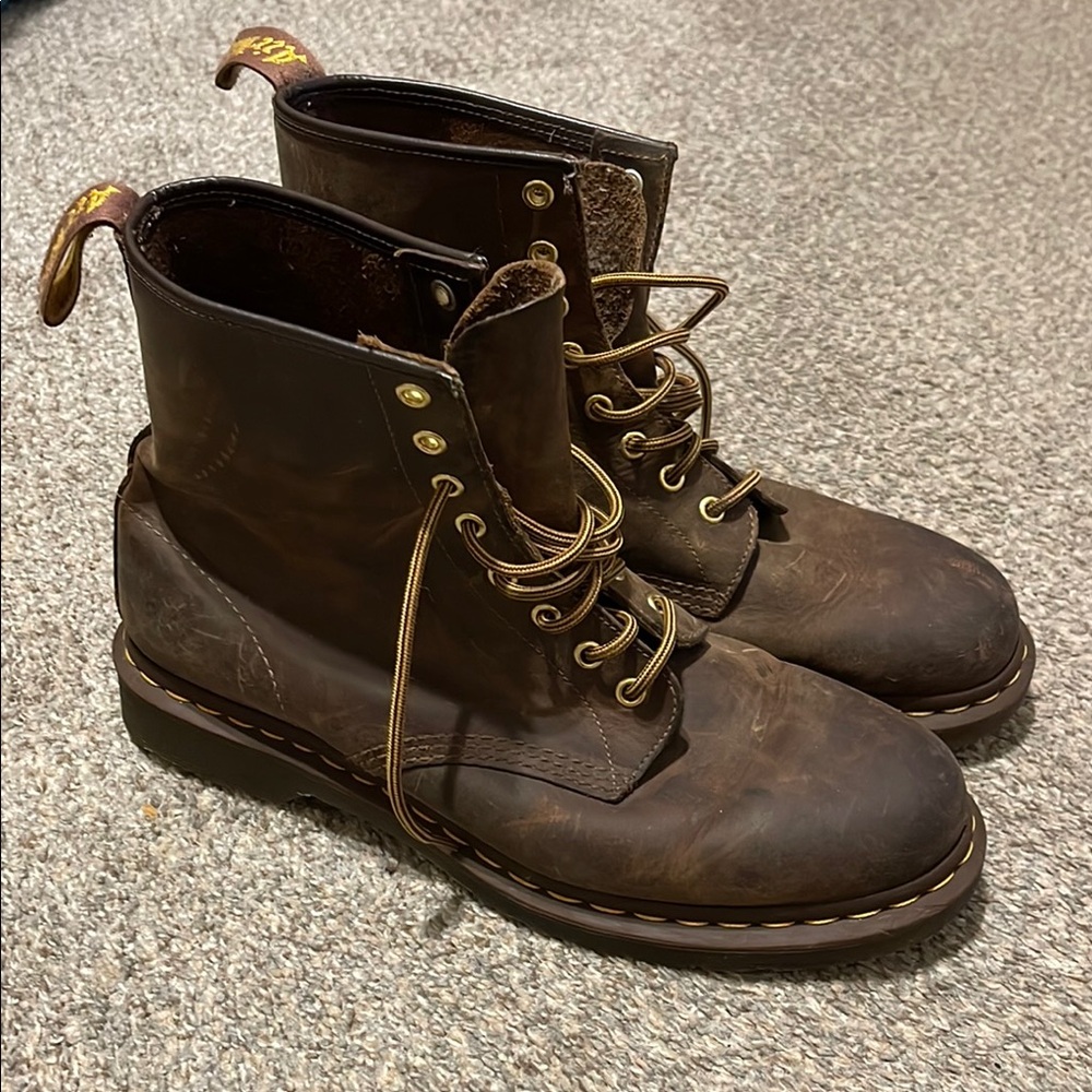Dr. Martens Brown Leather Boots Ankle-High Rugged